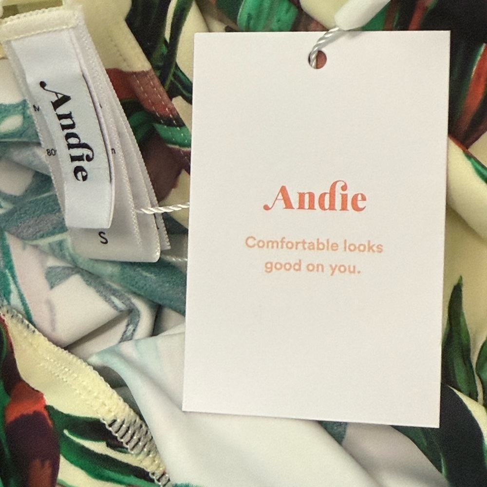 Andie Swim Waikiki Dress or Swim Cover Up Ivory Palm Tropical Print Small NWT - Picture 6 of 8